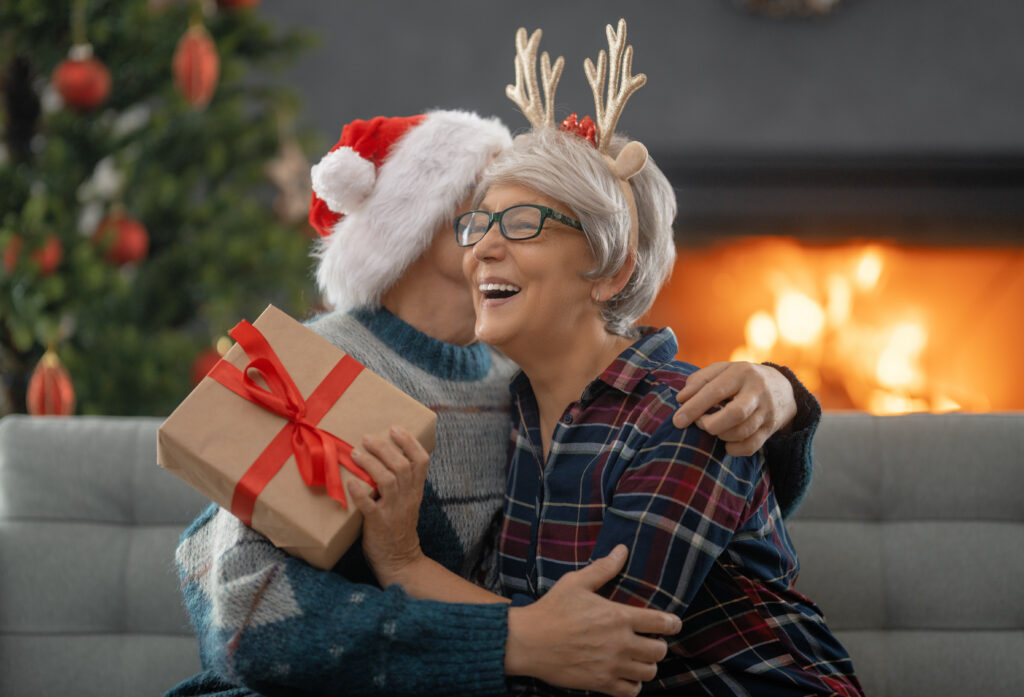 Gift Ideas for Elderly Parents: How to Choose the Perfect Present -  CircleSquareOval